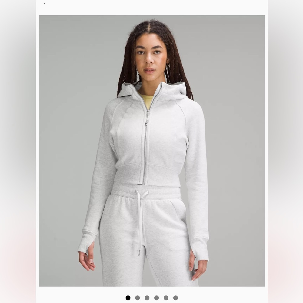 Lululemon Scuba Full-Zip Cropped Hoodie in Heathered Core Ultra Light Grey